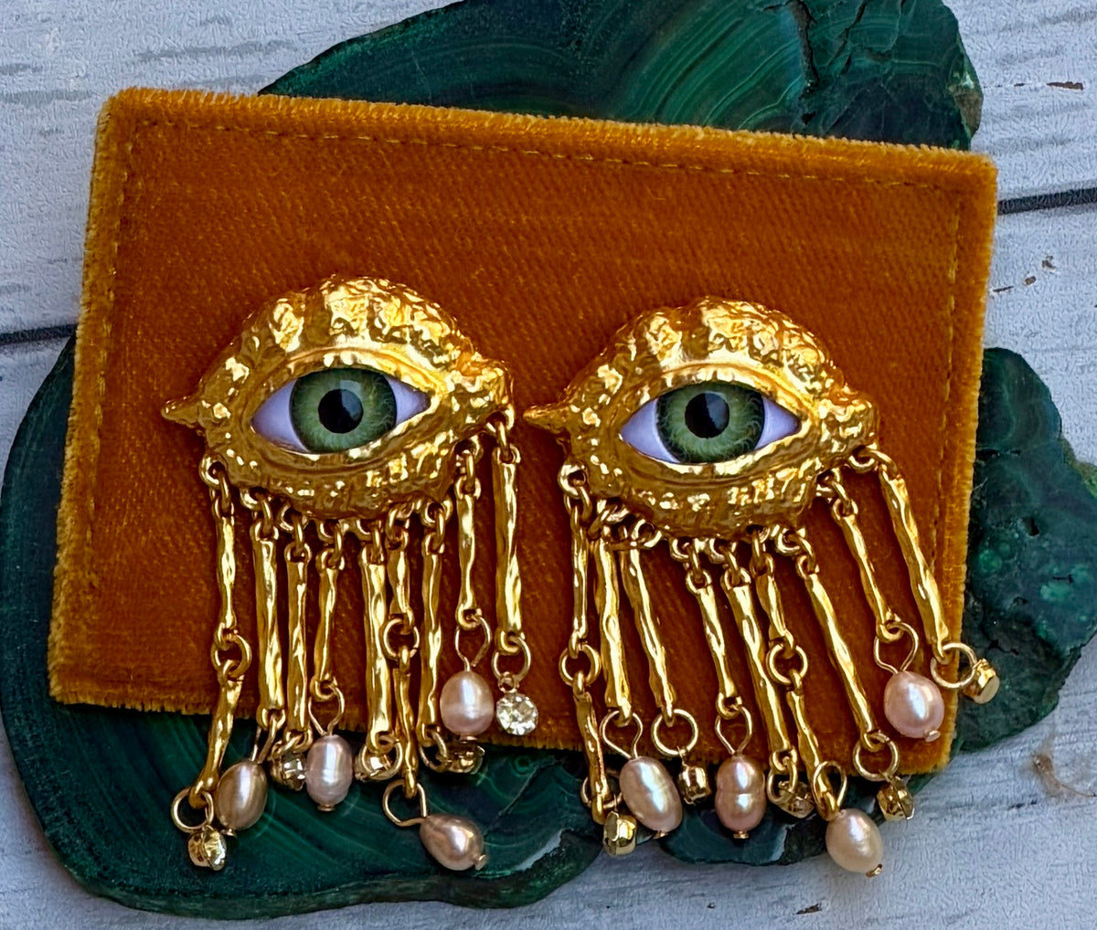 TURKEY EVIL EYE PEARL EARRING