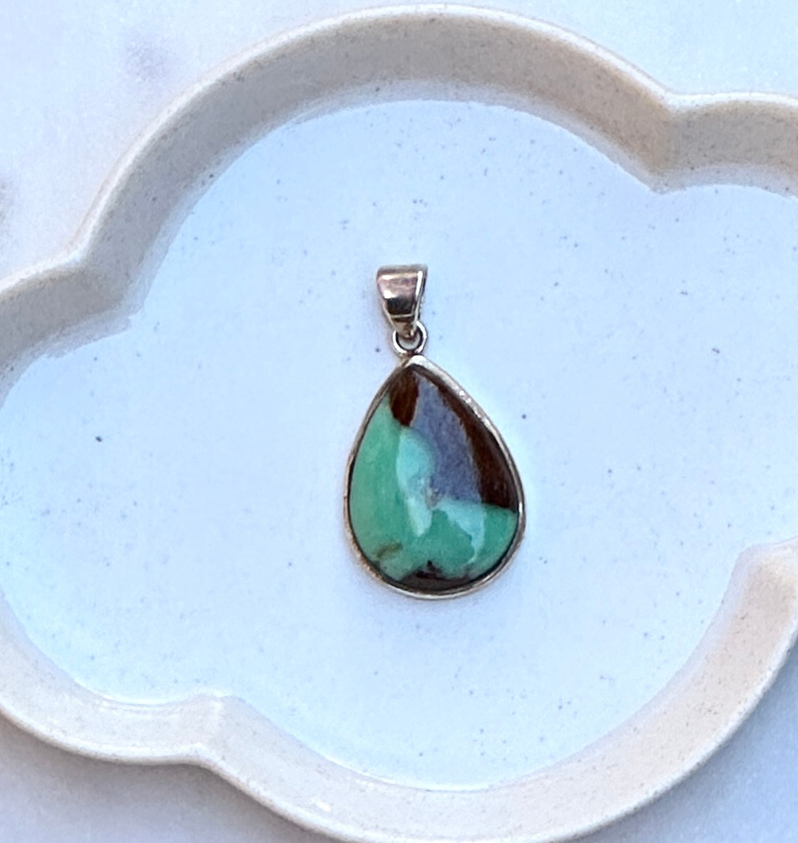 CHRYSOPRASE PENDANT