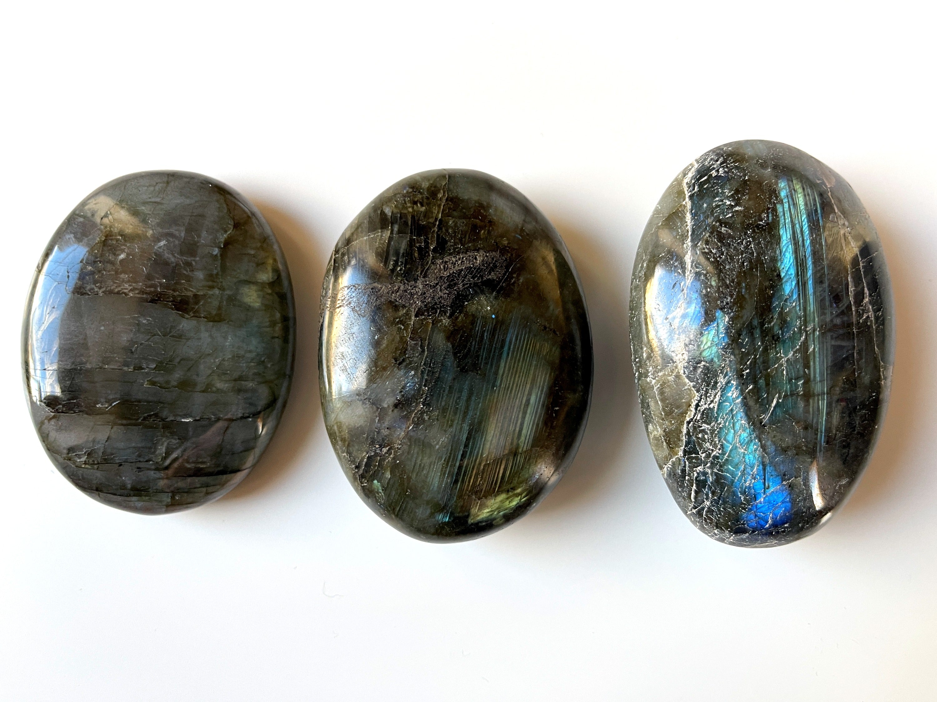 Labradorite Palmstone