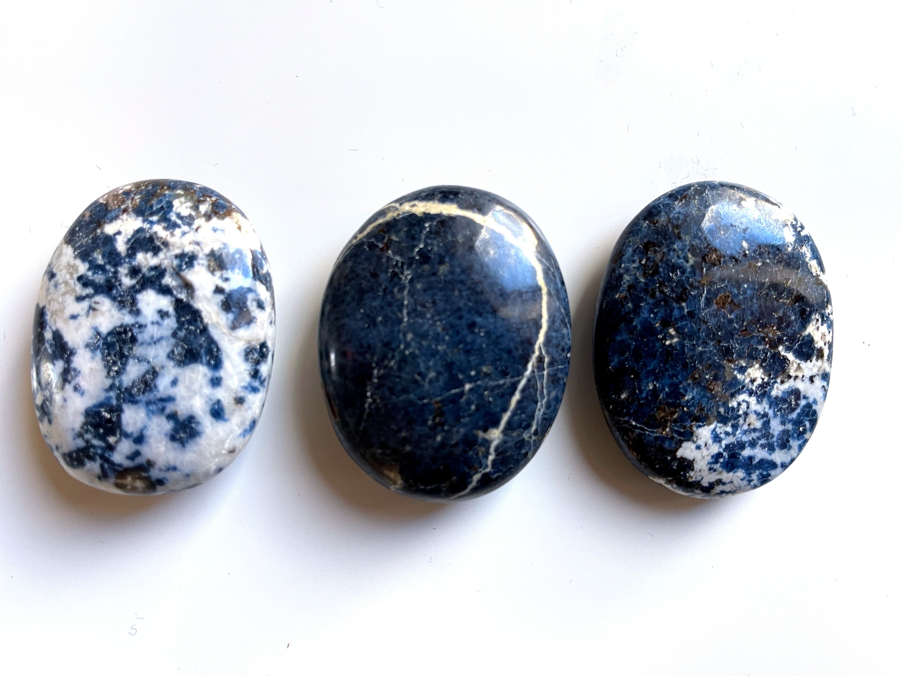 Dumortierite Palmstone